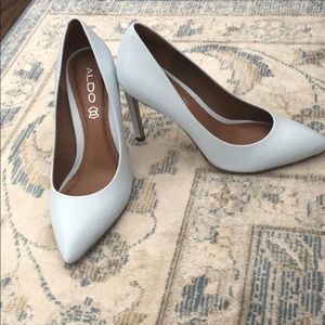 ALDO light blue pumps